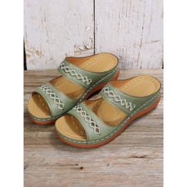 Retro Style Hollow Out Circular Embroidery Foot Casual Slippers