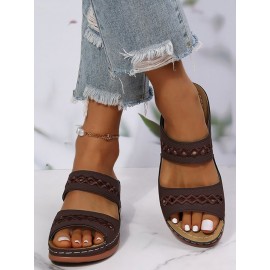 Retro Style Hollow Out Circular Embroidery Foot Casual Slippers
