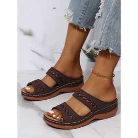 Retro Style Hollow Out Circular Embroidery Foot Casual Slippers