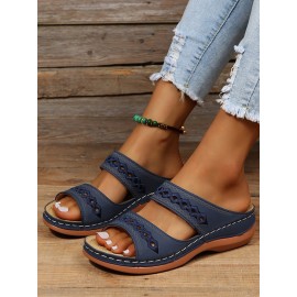 Retro Style Hollow Out Circular Embroidery Foot Casual Slippers