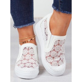 Flower Embroidery Detail Hidden Heeled Shoes