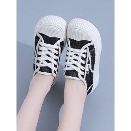 Airy Floral Lace Resort Flats