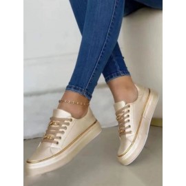 Chain Decor Lace-up Casual Skate Shoes